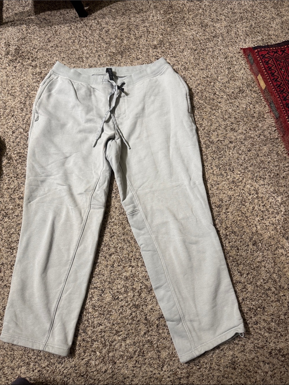 lululemon athletica Men’s Light Gray Drawstring Joggers